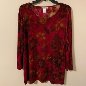 Floral top by NOTATIONS size XL